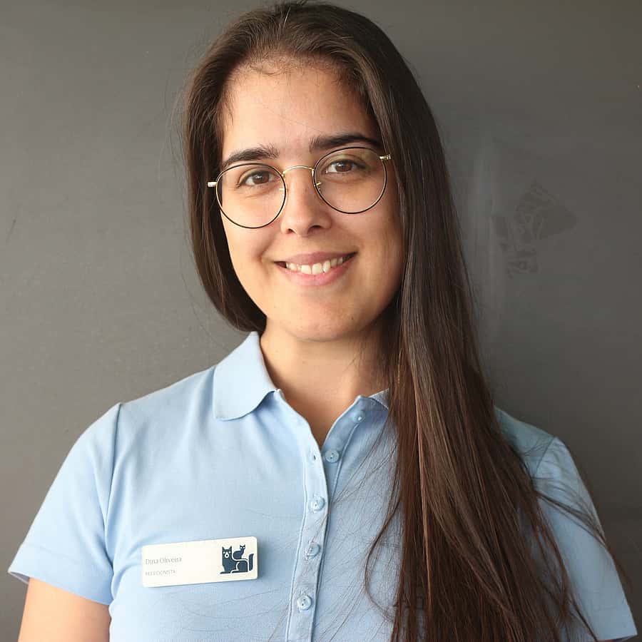 Dina Oliveira
