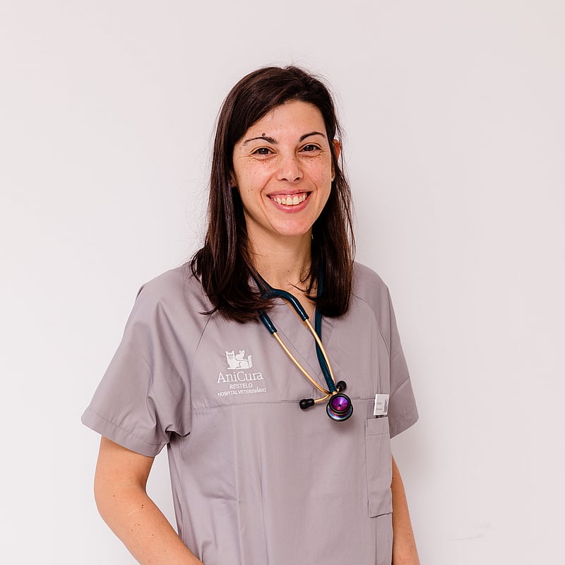 Fotografia de Inês Espregueira, Enfermeira Veterinária